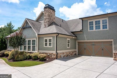 /international/us/62-cedarcrest-village-court-acworth-ga-110108889185/