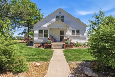/international/us/2959-arapaho-rd-hesston-ks-110107711579/