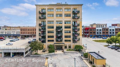 /international/us/225-jennison-place-bay-city-mi-110107339545/