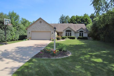 /international/us/n52w14273-thornhill-dr-menomonee-falls-wi-110101102114/?lang=en