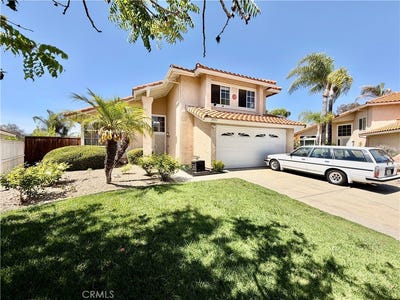 /international/us/39711-barberry-court-temecula-ca-110108739399/