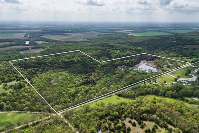 /international/us/2662-county-road-4550-coffeyville-ks-110107452226/