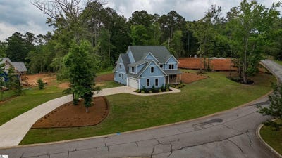 /international/us/230-headwater-drive-greenwood-sc-110097807810/