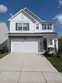 /international/us/3300-star-gazing-lane-durham-nc-110101461778/