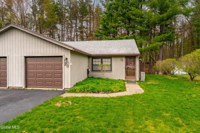 /international/us/23-pepperbush-place-ballston-spa-ny-110107711865/