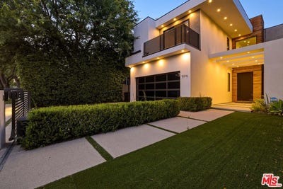 /international/us/5316-lennox-ave-sherman-oaks-ca-110106921143/