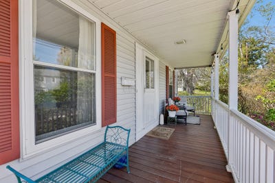 /international/us/104-n-main-street-pennington-nj-110107548358/