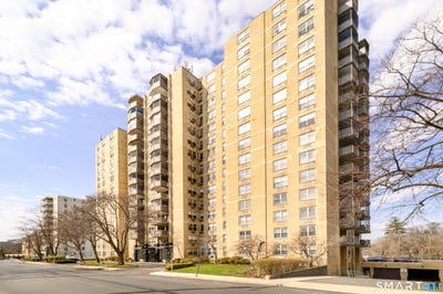 /international/us/50-glenbrook-road-stamford-ct-110106951069/