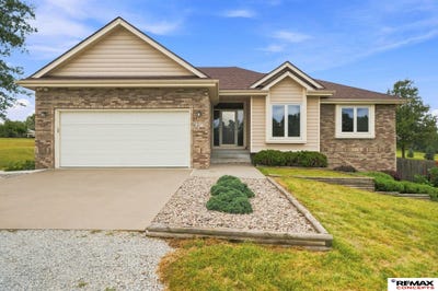 /international/us/6211-saddle-creek-trail-lincoln-ne-110110010052/