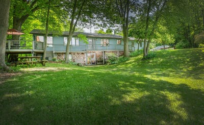 /international/us/11936-yankee-street-fredericktown-oh-110100632996/?lang=en
