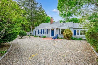 /international/us/244-craigville-beach-road-hyannis-ma-110108452301/