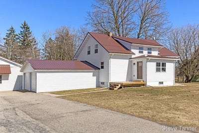 /international/us/5423-e-howard-city-edmore-cedar-lake-mi-110106280899/