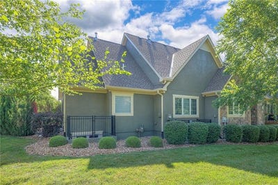 /international/us/14851-meadow-lane-leawood-ks-110100950143/