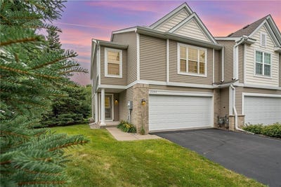 /international/us/2246-saint-johns-circle-woodbury-mn-110100982291/