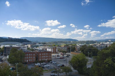 /international/us/365-e-4th-street-chattanooga-tn-110099554777/