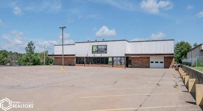 /international/us/610-e-main-lamoni-ia-110119684537/