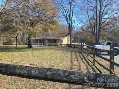 /international/us/8737-whippoorwill-lane-indian-land-sc-110107037091/
