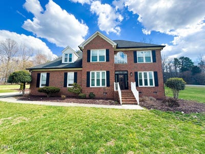 /international/us/120-denada-path-roxboro-nc-110106202787/