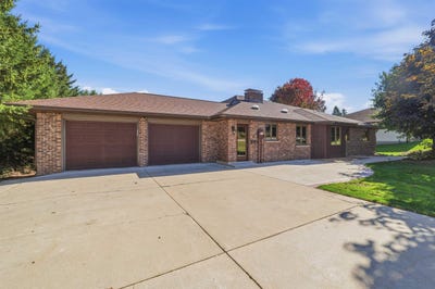 /international/us/291-evergreen-road-mount-calvary-wi-110120149530/