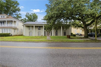 /international/us/18-catherine-street-s-mobile-al-110108878593/