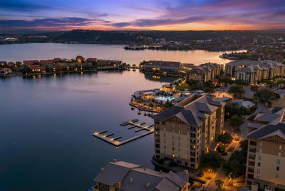 /international/us/1001-the-cape-16-horseshoe-bay-tx-110105643722/