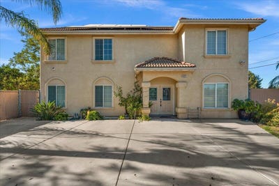 /international/us/3271-e-muscat-avenue-fresno-ca-110101489544/