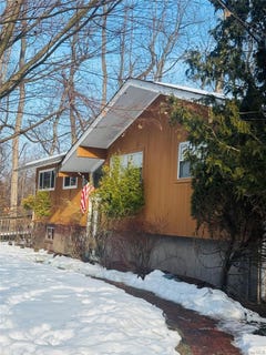 /international/us/58-babcock-lane-tappan-ny-110106097852/