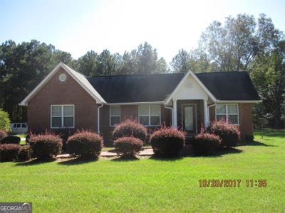 /international/us/6890-knoxville-road-lizella-ga-110110209673/