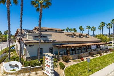 /international/us/41401-kalmia-murrieta-ca-110108660084/