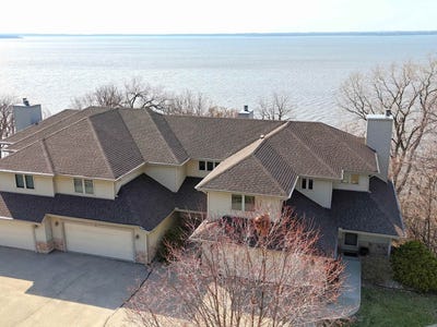 /international/us/n807-waubunsee-trail-fort-atkinson-wi-110104782907/