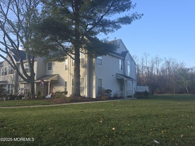 /international/us/480-cottonwood-court-howell-nj-110108872719/