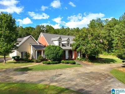 /international/us/1135-southridge-lane-talladega-al-110100657364/