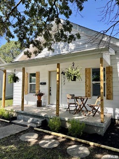 /international/us/527-s-rotan-street-salem-il-110100892645/