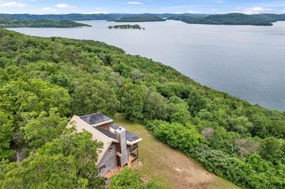 /international/us/1216-county-road-113-unit-cabin-7-eureka-springs-ar-110099901510/