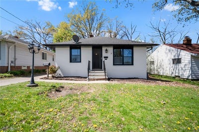 /international/us/5596-cumberland-drive-garfield-heights-oh-110099137213/