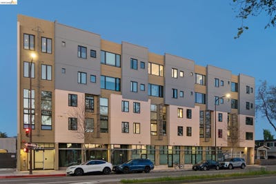 /international/us/2747-san-pablo-ave-berkeley-ca-110106540352/