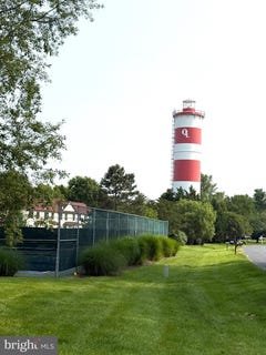 /international/us/34-queen-anne-way-chester-md-110100061691/