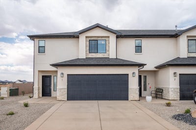 /international/us/51-s-4375-w-cedar-city-ut-110107501880/
