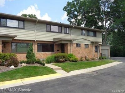 /international/us/112-e-hickory-grove-road-bloomfield-twp-mi-110104846987/
