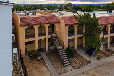 /international/us/12708-copper-avenue-ne-albuquerque-nm-110102621278/