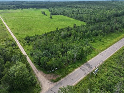 /international/us/county-rd-s-argonne-wi-110101210946/
