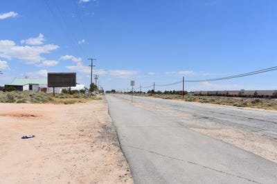 /international/us/26197-20-mule-team-rd-road-boron-ca-110099965480/