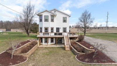 /international/us/14204-northmoor-drive-cement-city-mi-110098777990/