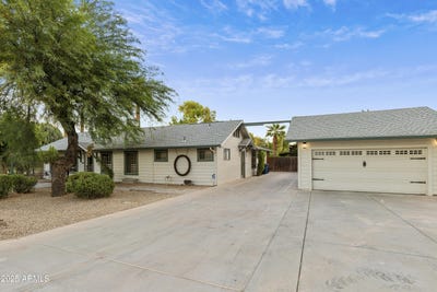 /international/us/229-e-tremaine-drive-chandler-az-110101491801/?lang=en