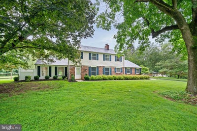 /international/us/403-brinton-lake-road-thornton-pa-110100728398/