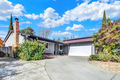 /international/us/221-parkview-terrace-vallejo-ca-110108257215/