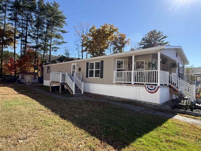 /international/us/10-n-emperor-drive-concord-nh-110120649699/