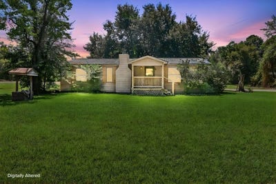 /international/us/279-burkhalter-hollow-diboll-tx-110120096247/