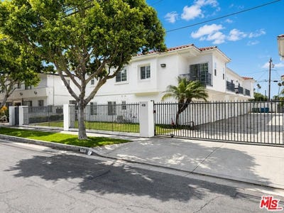 /international/us/418-e-hardy-st-inglewood-ca-110108915258/
