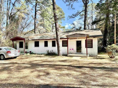 /international/us/1303-hemingway-st-myrtle-beach-sc-110098207035/